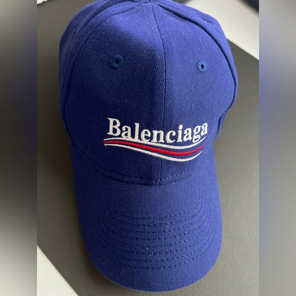 Balenciaga hat - Picture 1 of 4